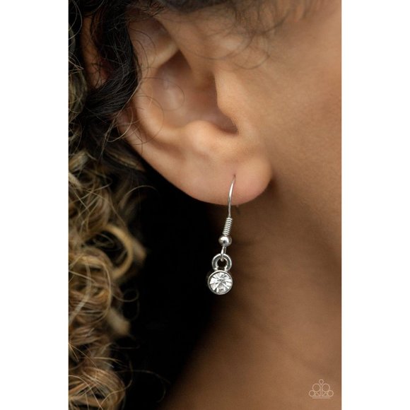 HEIRESS of Them All - White Necklace Earring Set - Picture 3 of 4